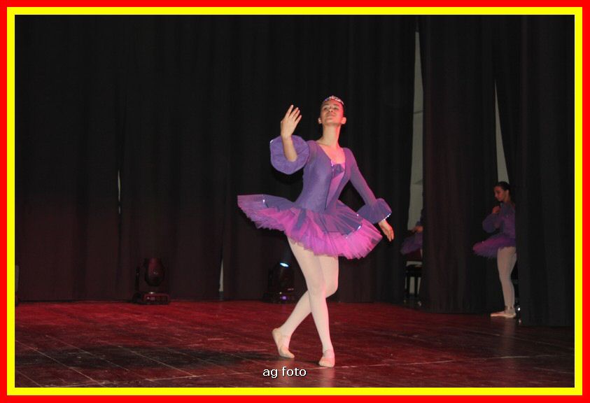 180526 danza 193_tn.jpg